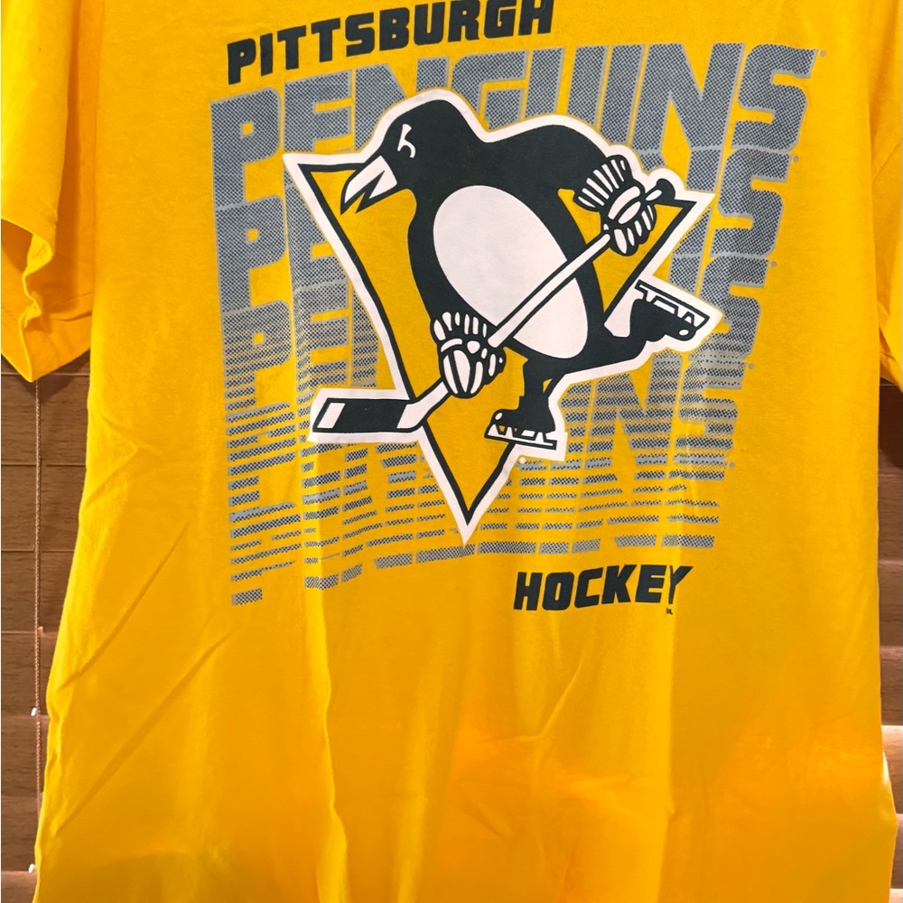Majestic Pittsburgh Penguins Hockey Apparel